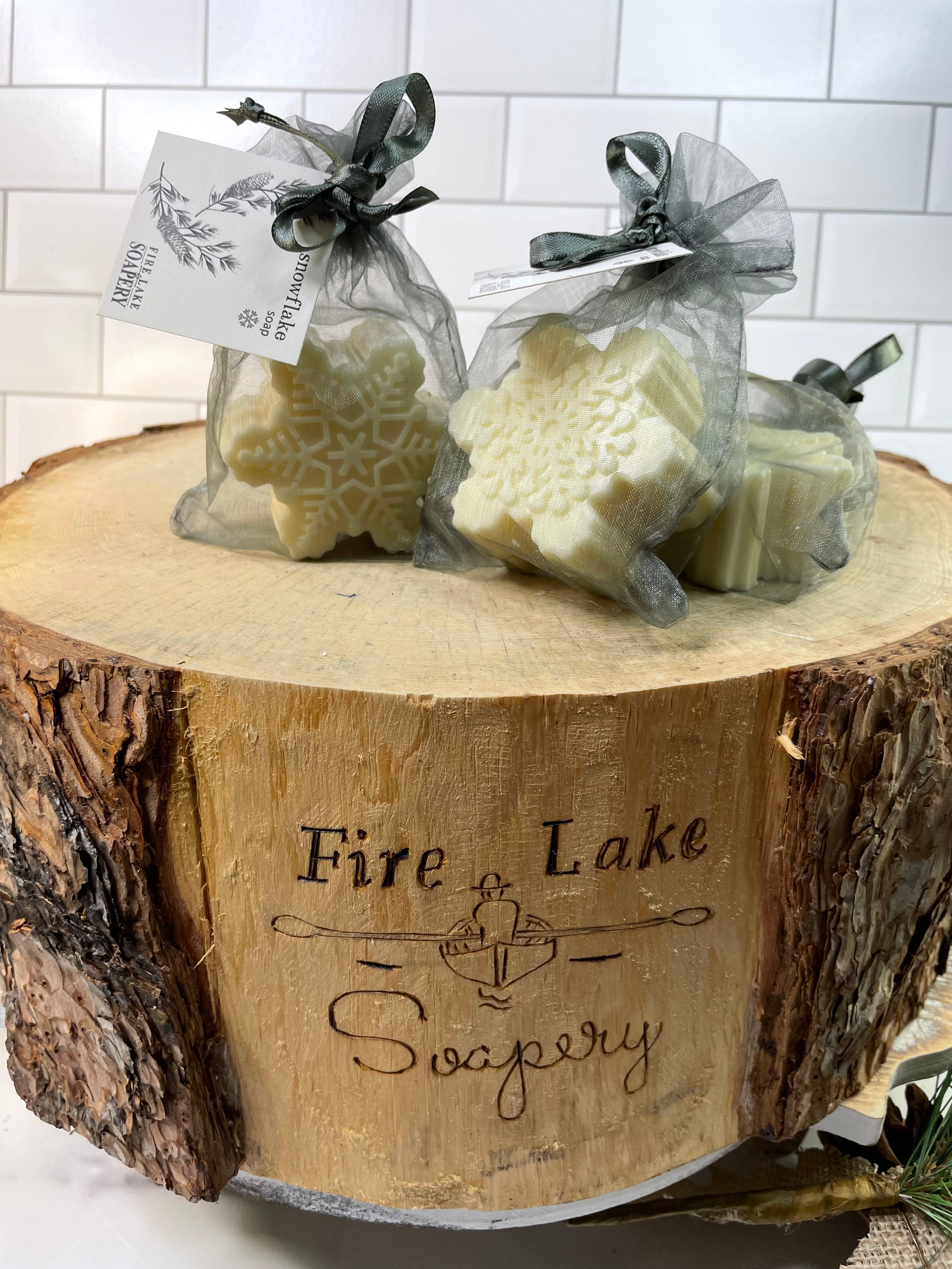 10 Snowflakes Mini Soap Party Favors, Mini Snowflake Soap, Winter